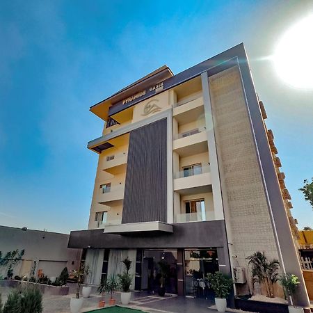 Pyramids Oasis Hotel Kafrat al Jabal Luaran gambar