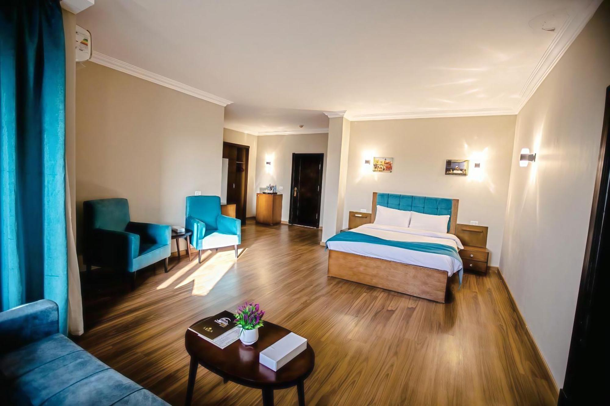 Pyramids Oasis Hotel Kafrat al Jabal Luaran gambar